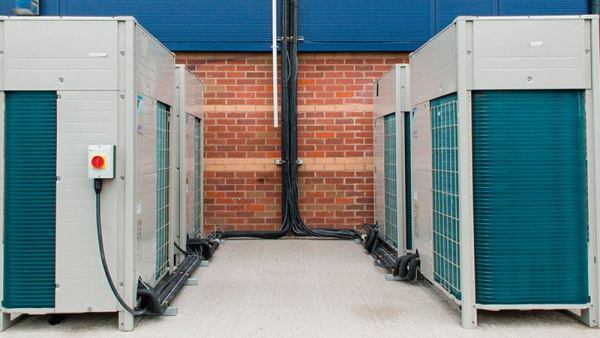 Daikin REYQ18U